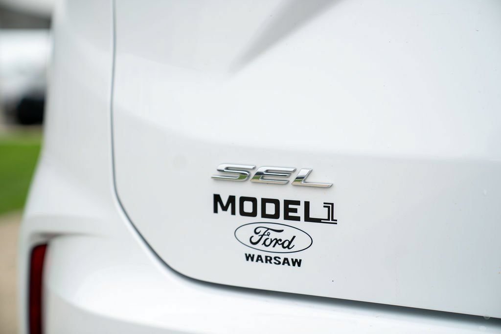 Used 2022 Ford Edge SEL AWD/4WD image 8