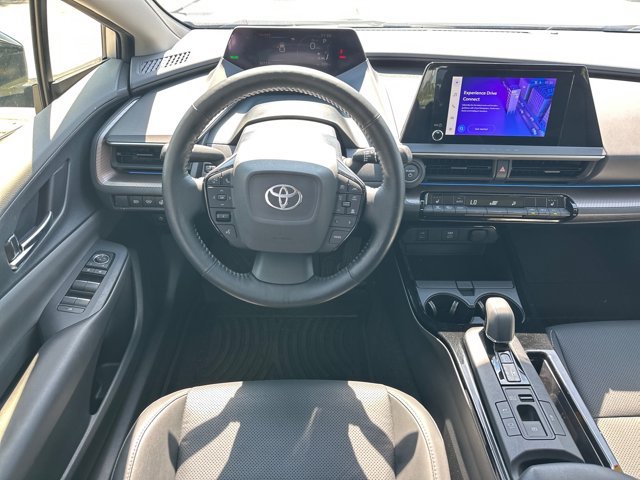 Used 2023 Toyota Prius XLE FWD image 12