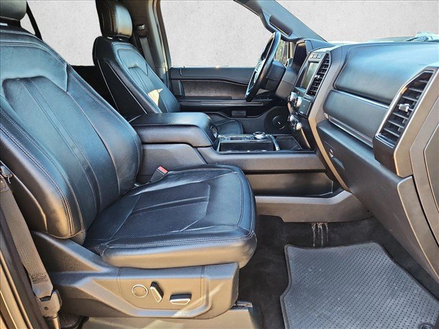 Used 2018 Ford Expedition Max Limited w/ Driver Assistance Package RWD image 22