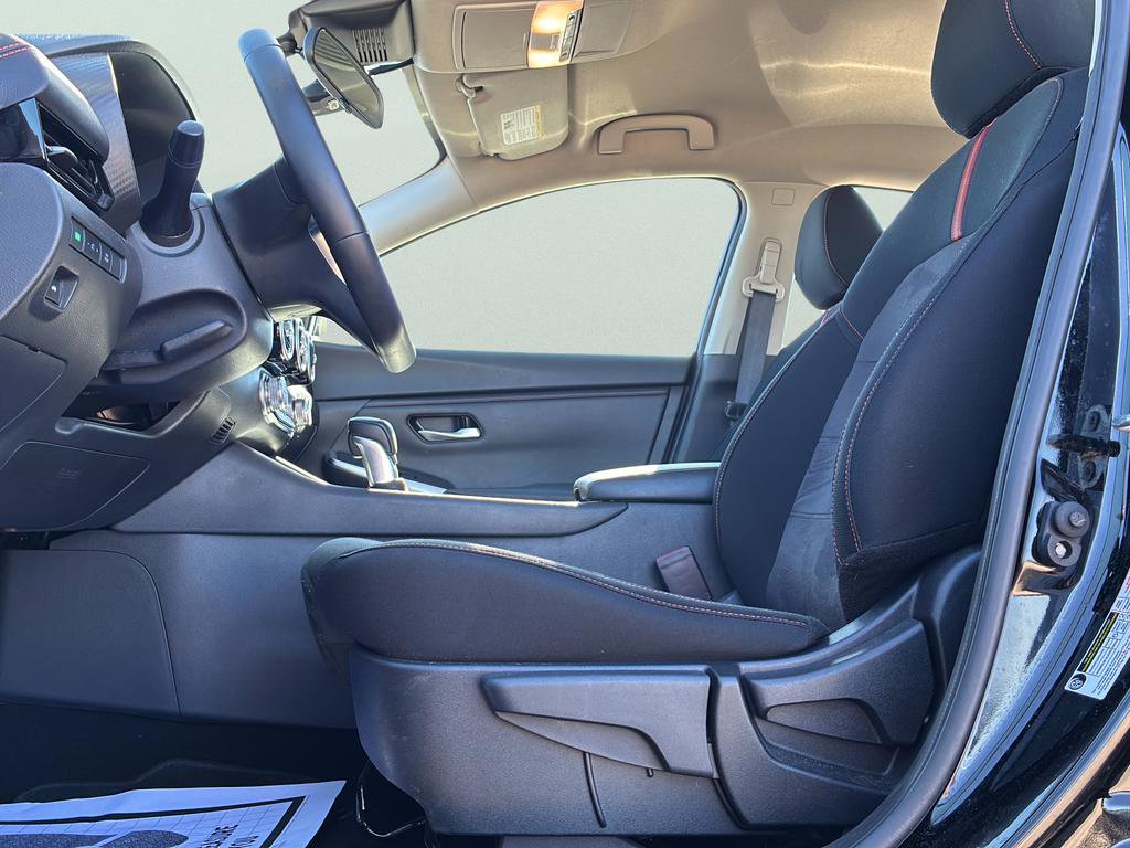 Used 2025 Nissan Sentra SR image 27