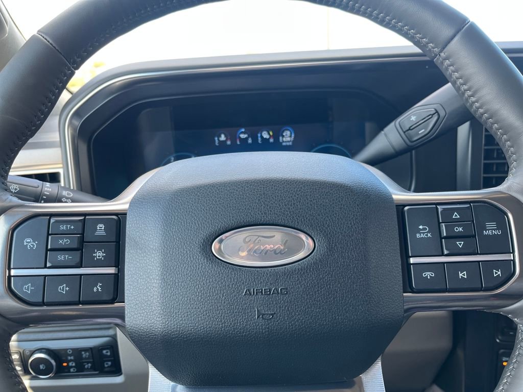 New 2026 Ford F450 Platinum w/ Platinum Plus Package image 21