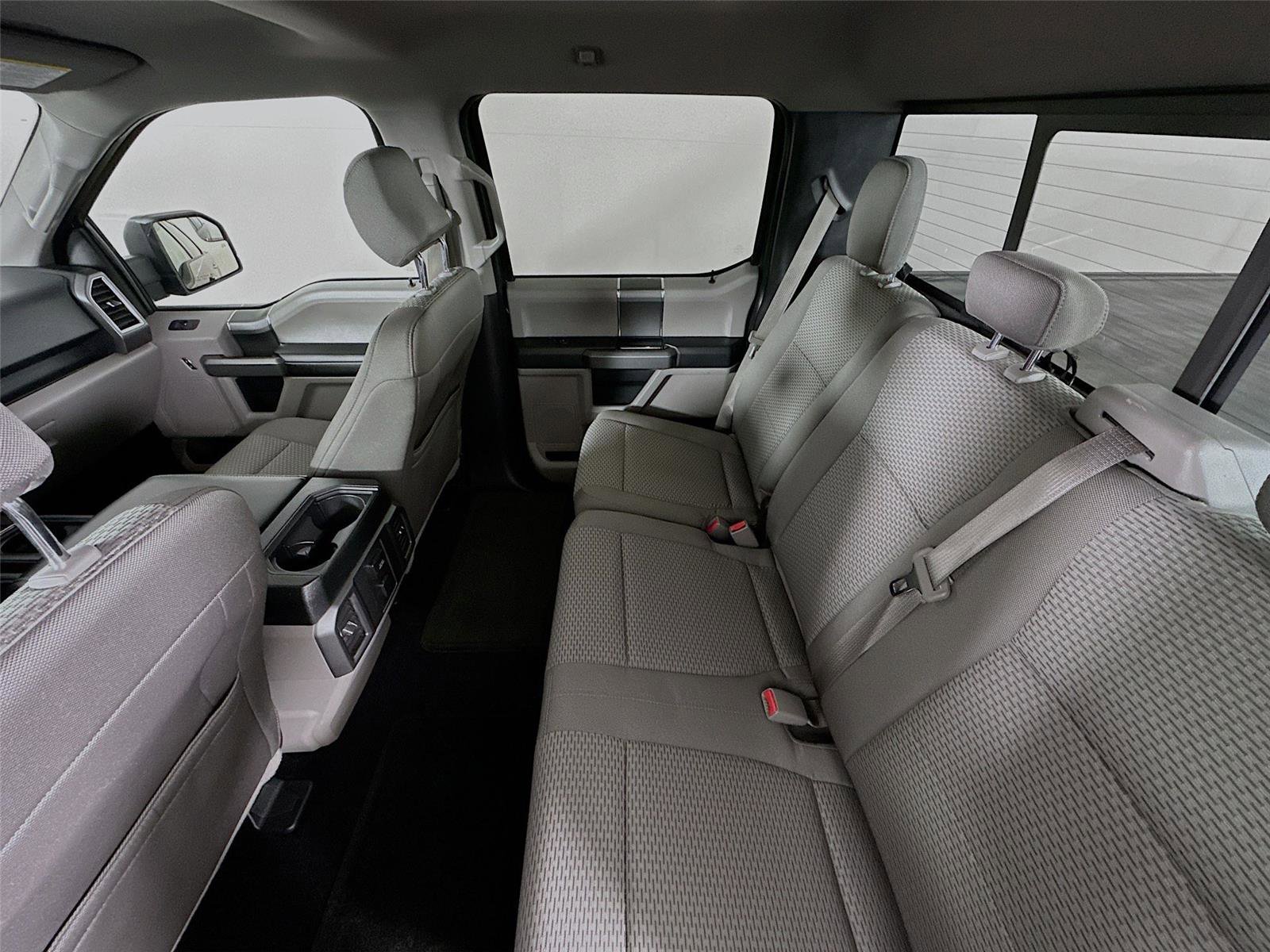 Used 2015 Ford F150 XLT w/ Equipment Group 302A Luxury image 20