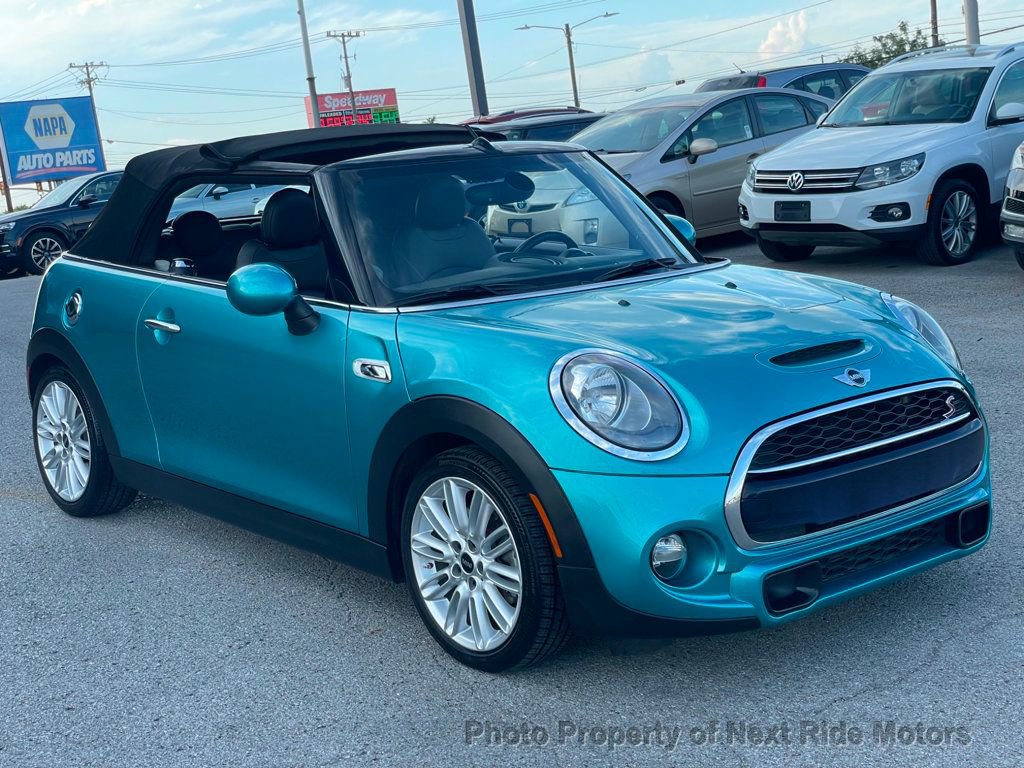 Used 2017 MINI Cooper S image 9