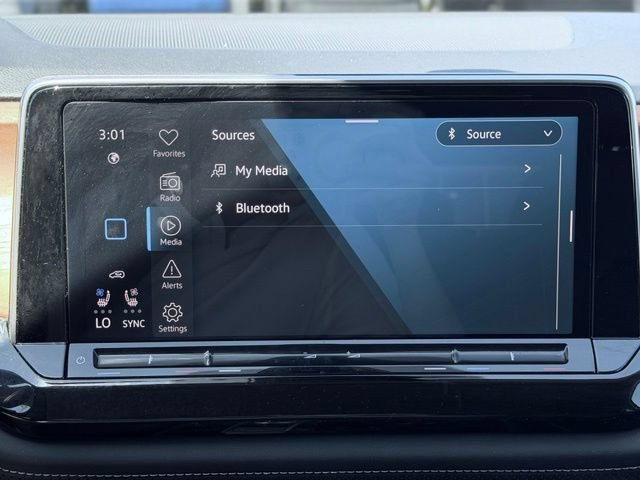 Used 2025 Volkswagen Atlas SE AWD/4WD image 41