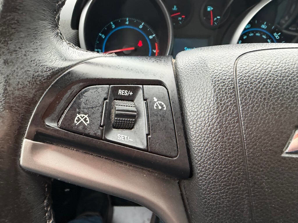 Used 2012 Chevrolet Cruze Eco FWD image 16