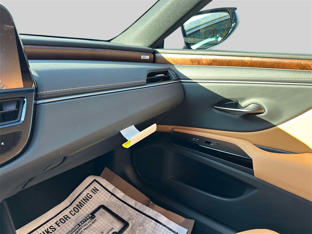 New 2025 Lexus ES 350 350 image 21