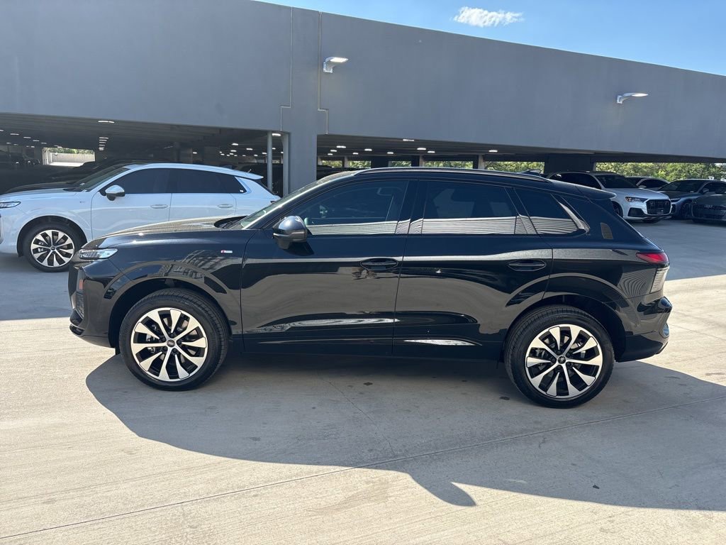 New 2026 Audi Q3 quattro 2.0T AWD/4WD image 9