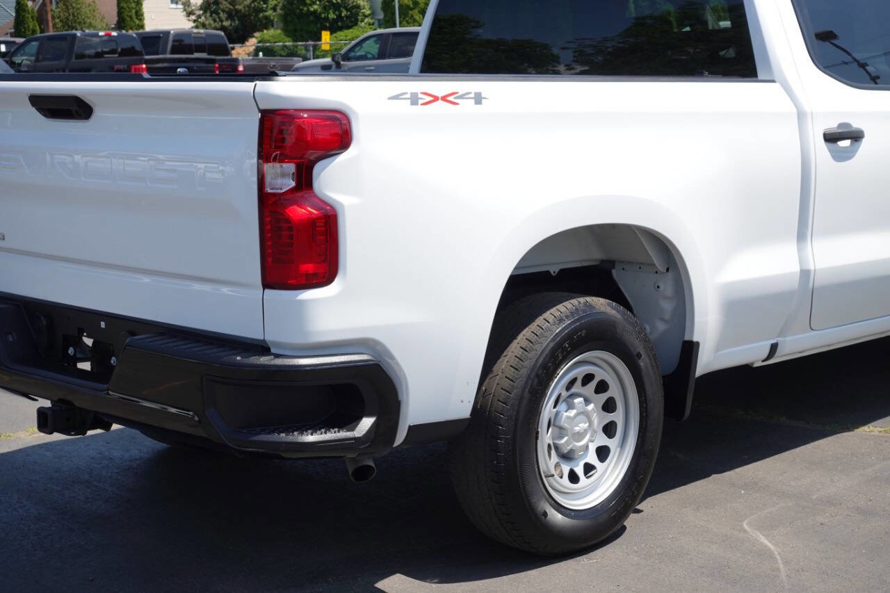 Used 2024 Chevrolet Silverado 1500 W/T w/ WT Value Package AWD/4WD image 10