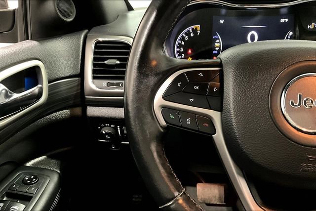 Used 2020 Jeep Grand Cherokee Altitude image 11