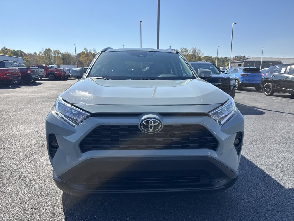 Used 2021 Toyota RAV4 XLE Premium AWD/4WD image 3