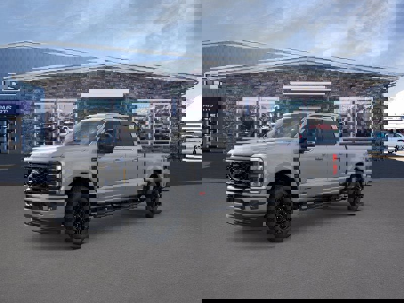 New 2026 Ford F350 Lariat w/ Black Appearance Package