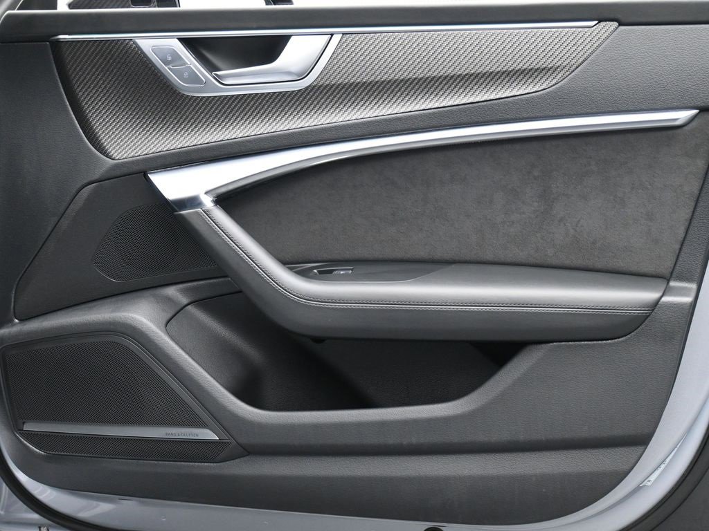 Used 2023 Audi RS 7 Sportback image 25