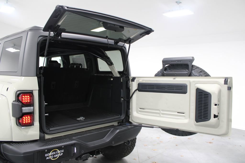 New 2025 Ford Bronco Raptor image 17