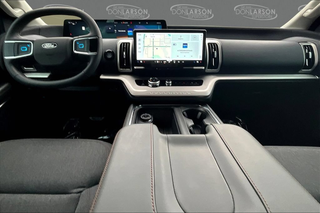 Certified 2025 Ford Expedition Active AWD/4WD image 11