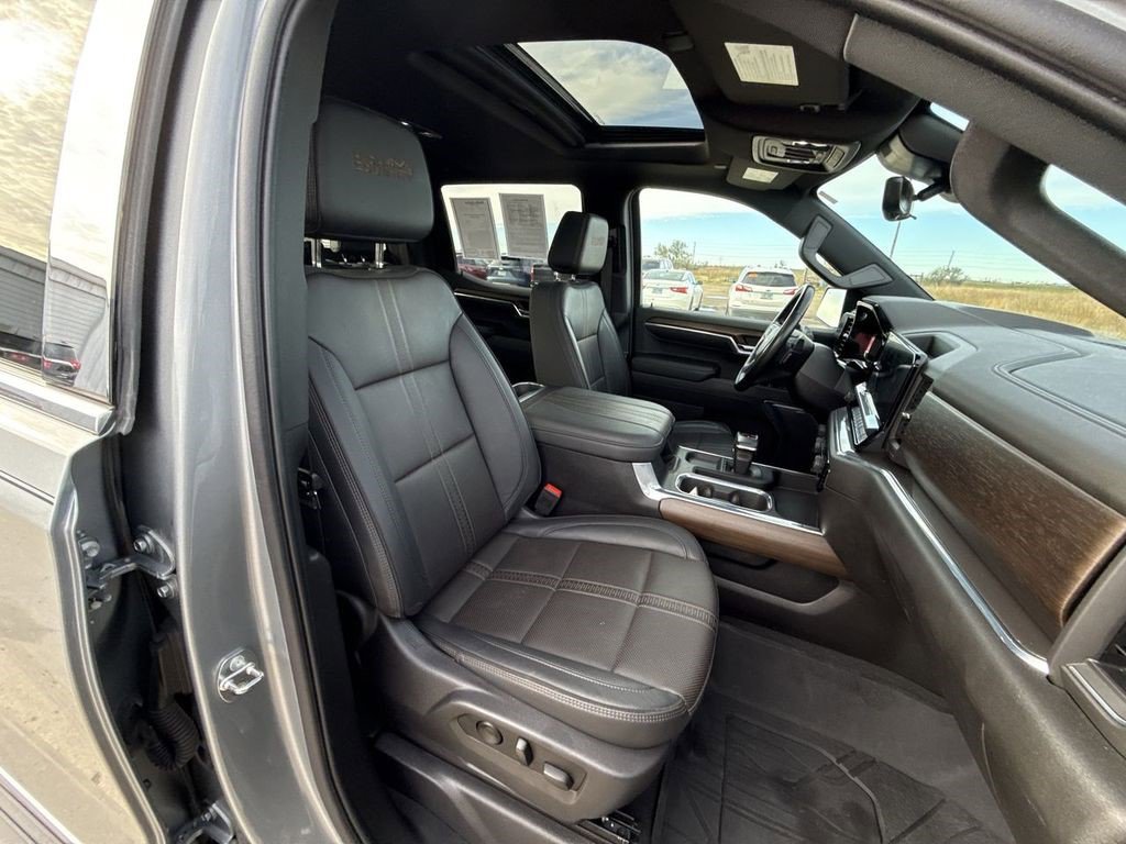 Certified 2024 Chevrolet Silverado 1500 High Country w/ High Country Premium Package image 24