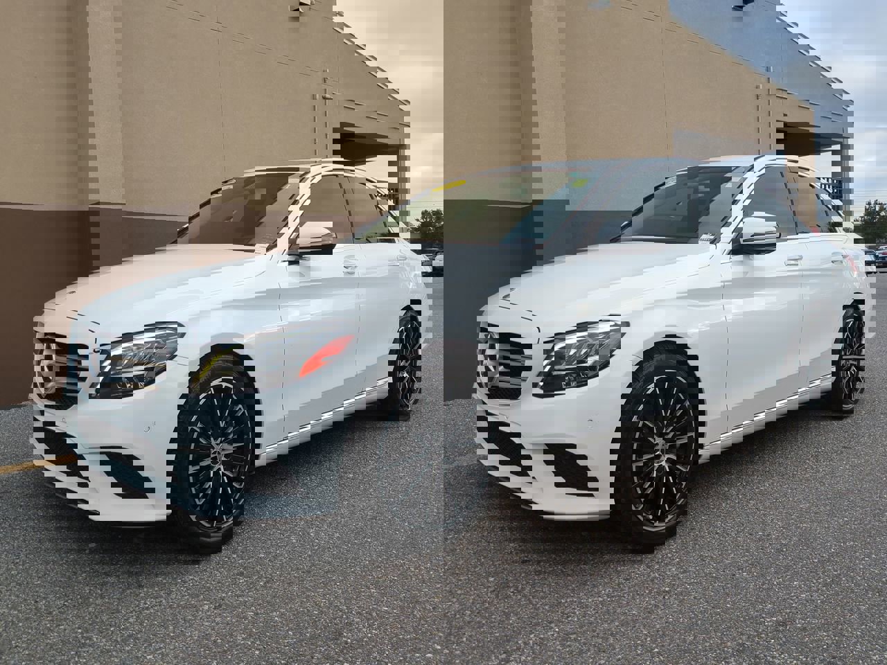 Used 2020 Mercedes-Benz C 300 Sedan image 8