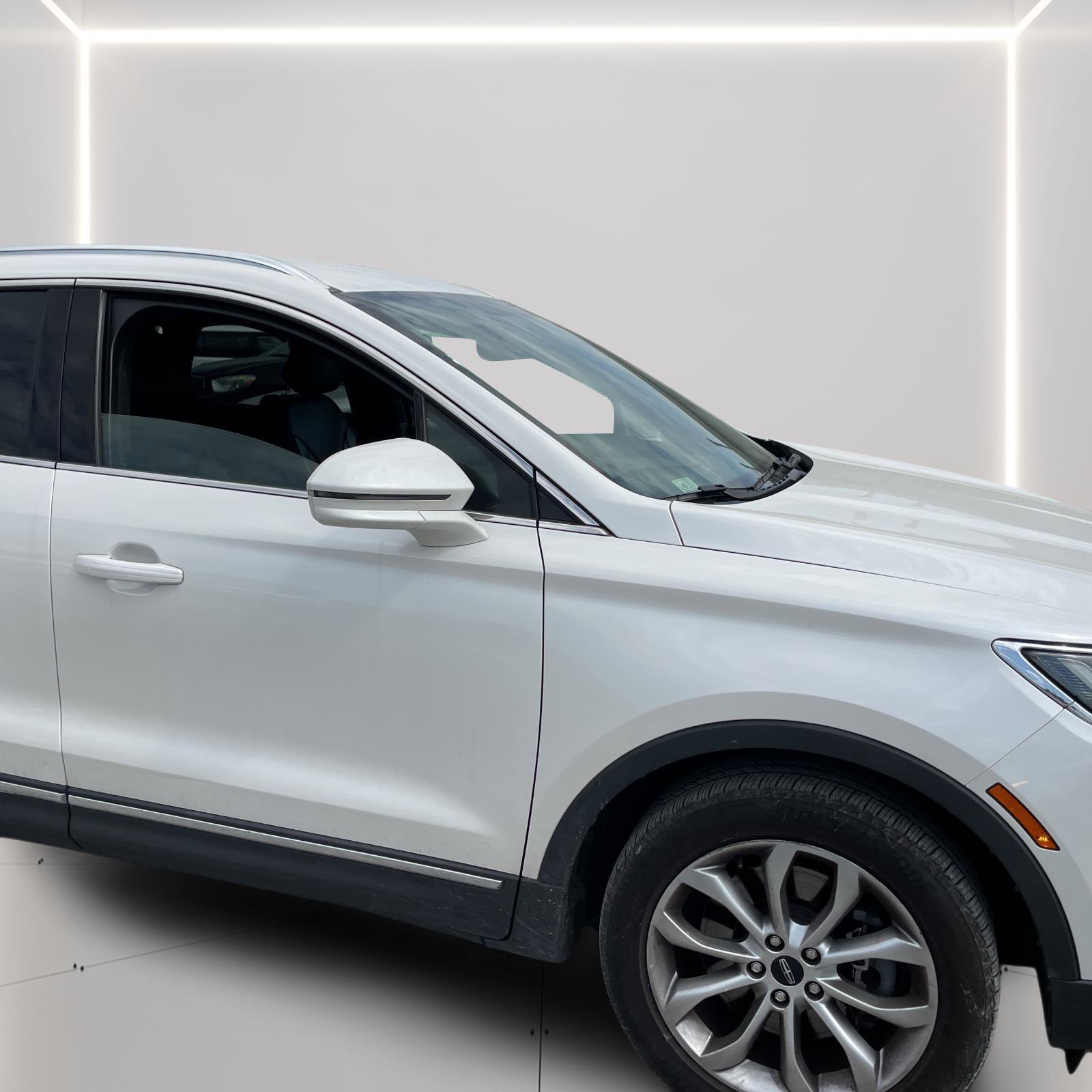 Used 2015 Lincoln MKC AWD w/ Equipment Group 101A Select image 12