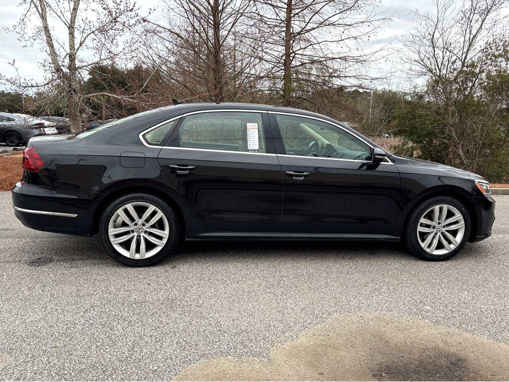 Used 2018 Volkswagen Passat 2.0T SE image 21
