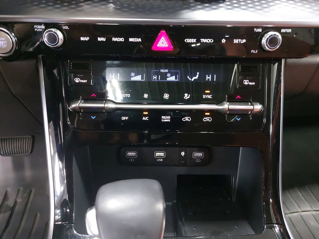 Used 2024 Kia Carnival SX Prestige image 26