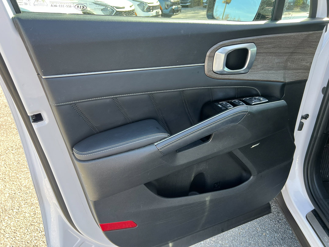 Used 2021 Kia Sorento SX Prestige image 17