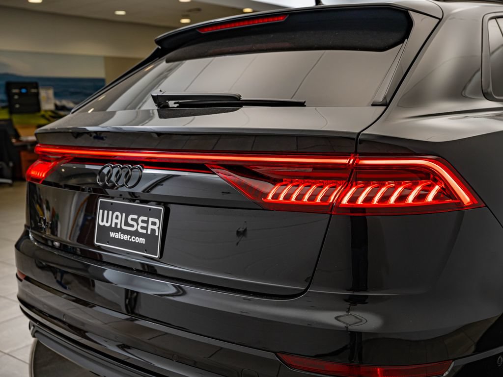Used 2023 Audi Q8 Premium Plus w/ Premium Plus Package AWD/4WD image 15