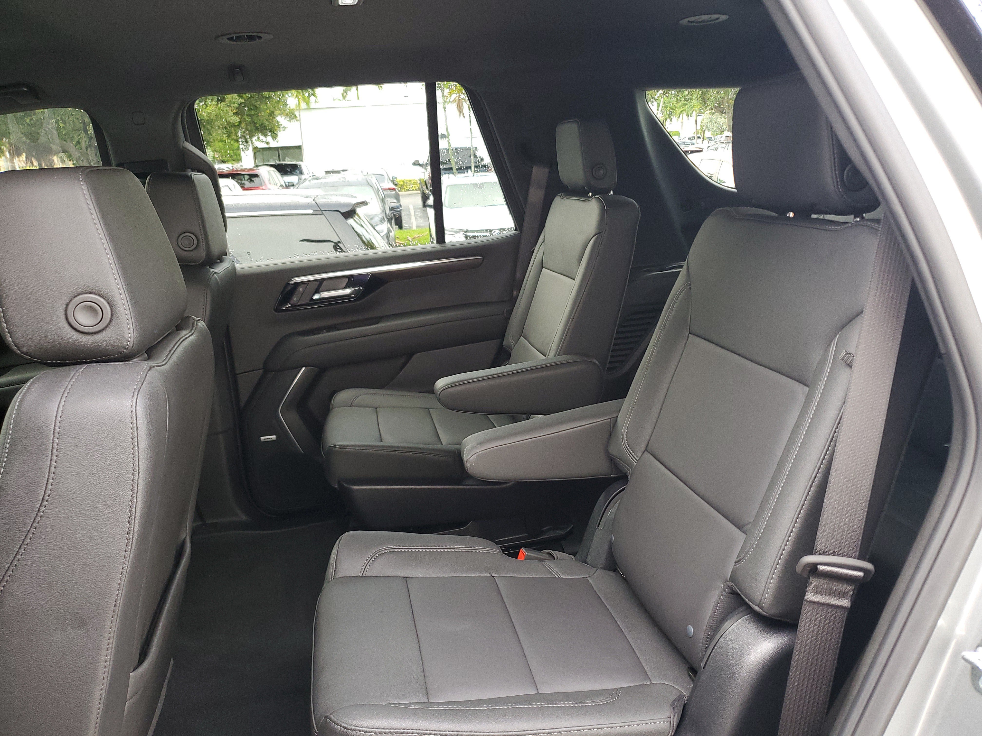 Used 2026 Chevrolet Tahoe LT w/ Comfort Package RWD image 14