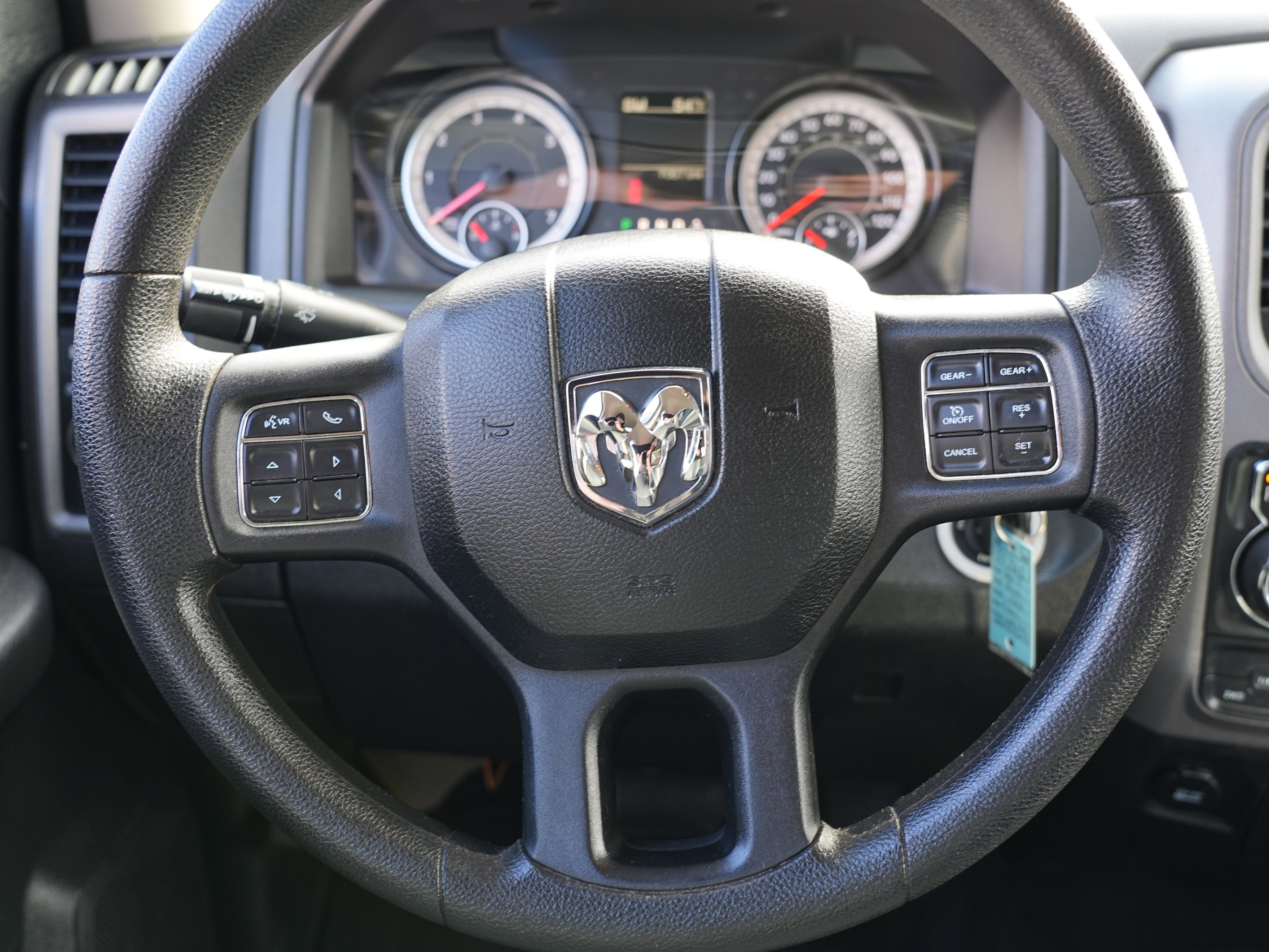 Used 2017 RAM 1500 Express image 25