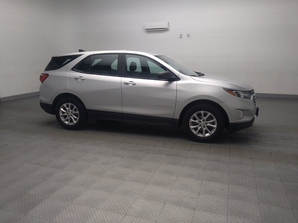 Used 2021 Chevrolet Equinox LS FWD image 11