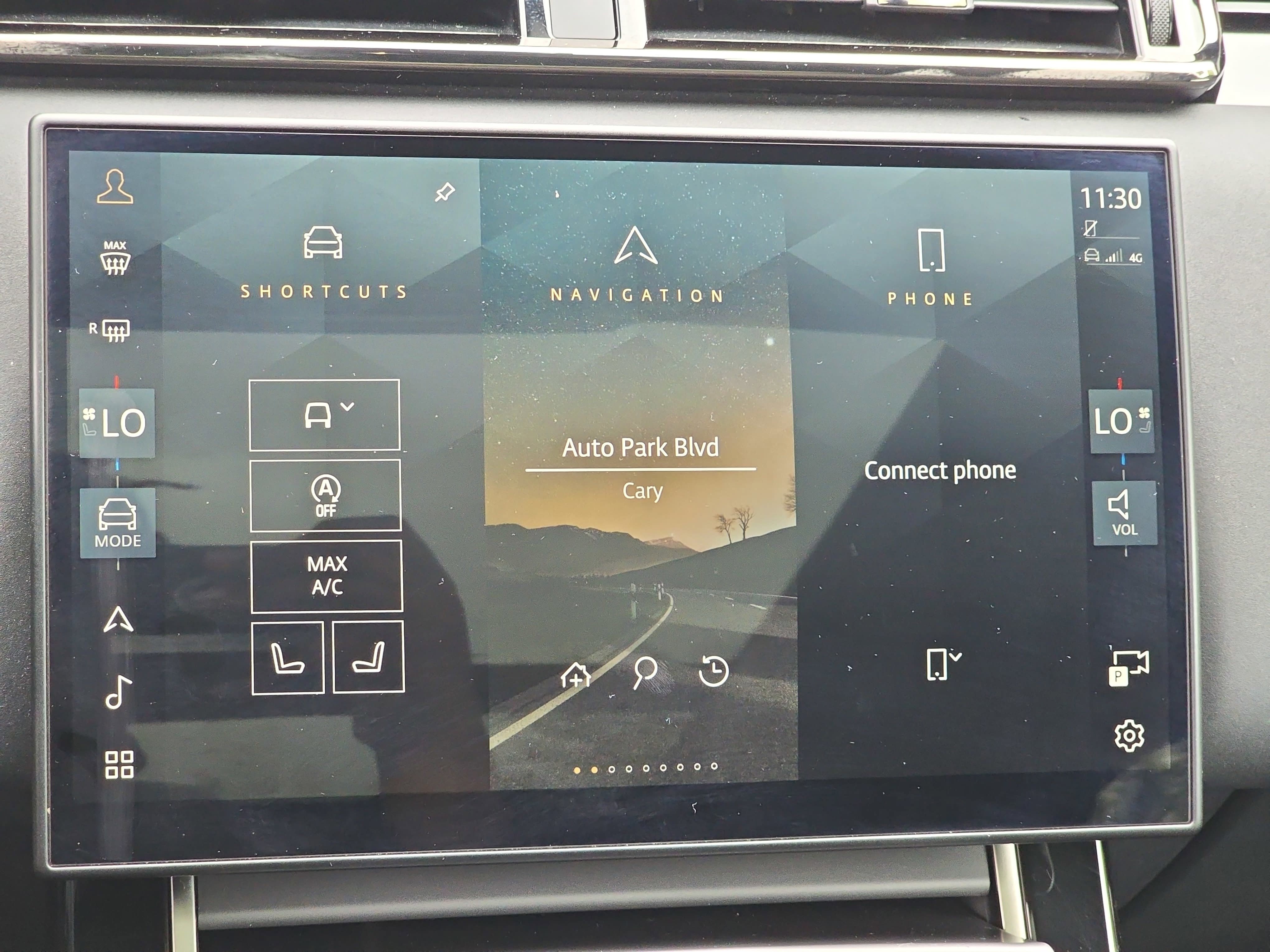 Certified 2026 Land Rover Range Rover Velar S AWD/4WD image 21