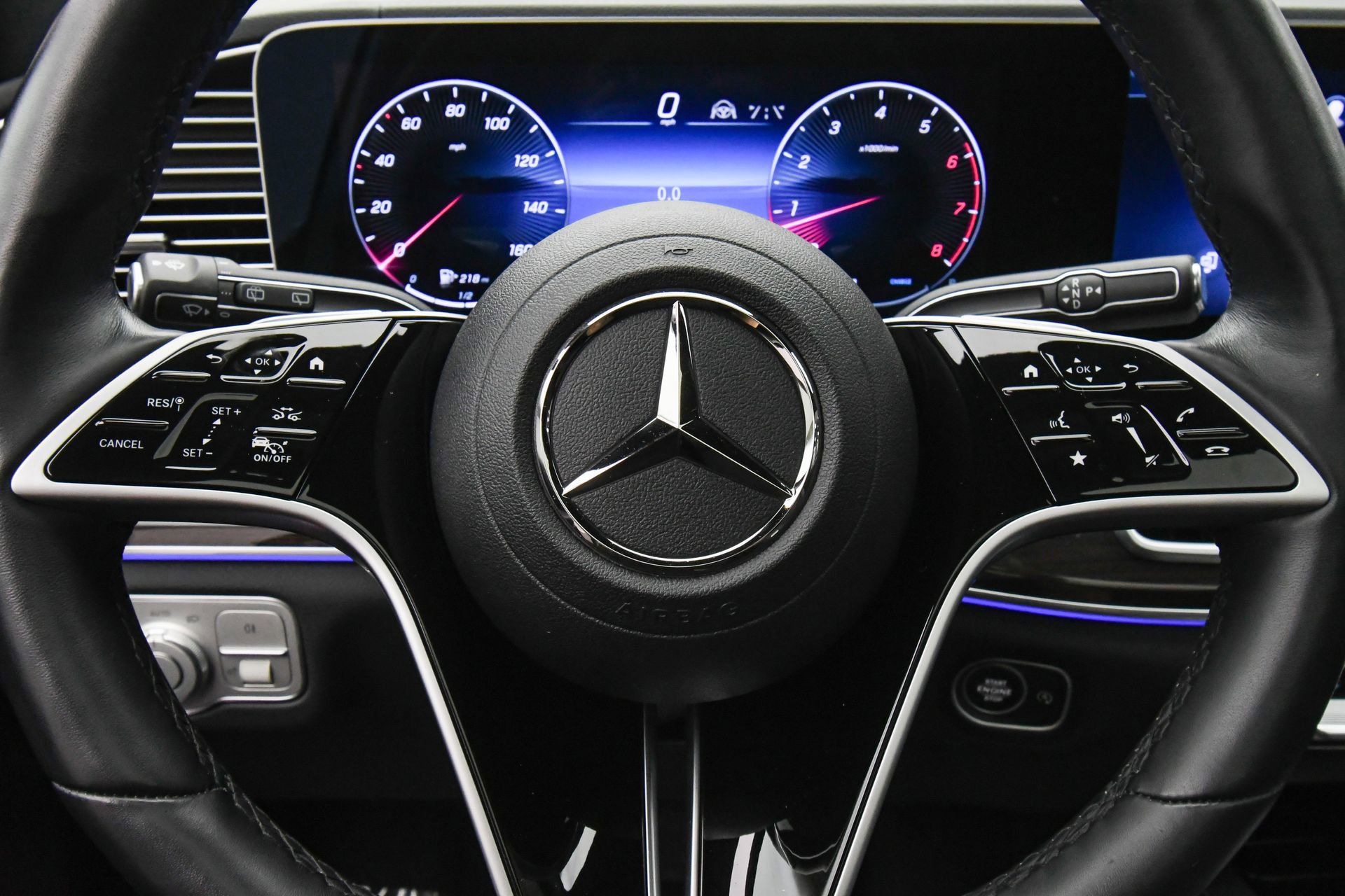 Used 2025 Mercedes-Benz GLS 450 4MATIC image 35