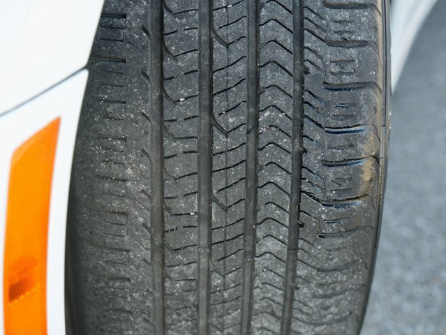 Used 2023 Chevrolet Camaro LT image 25