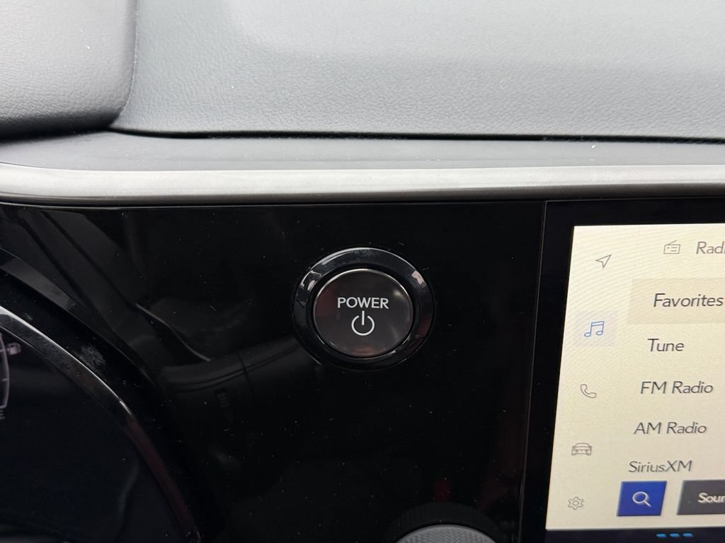 Used 2024 Lexus NX 350h AWD image 30