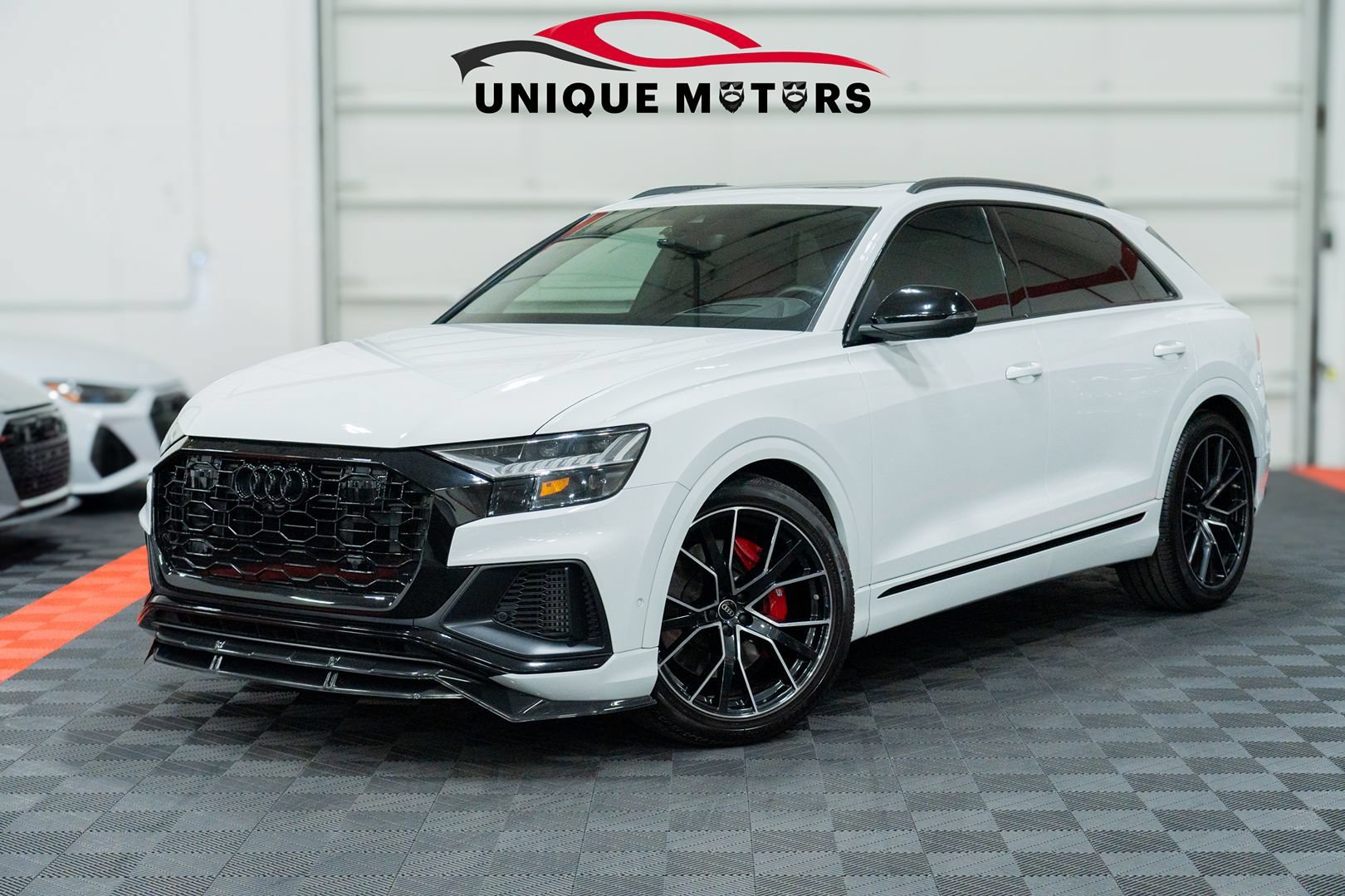 Used 2023 Audi SQ8 Prestige w/ Prestige Package AWD/4WD image 1