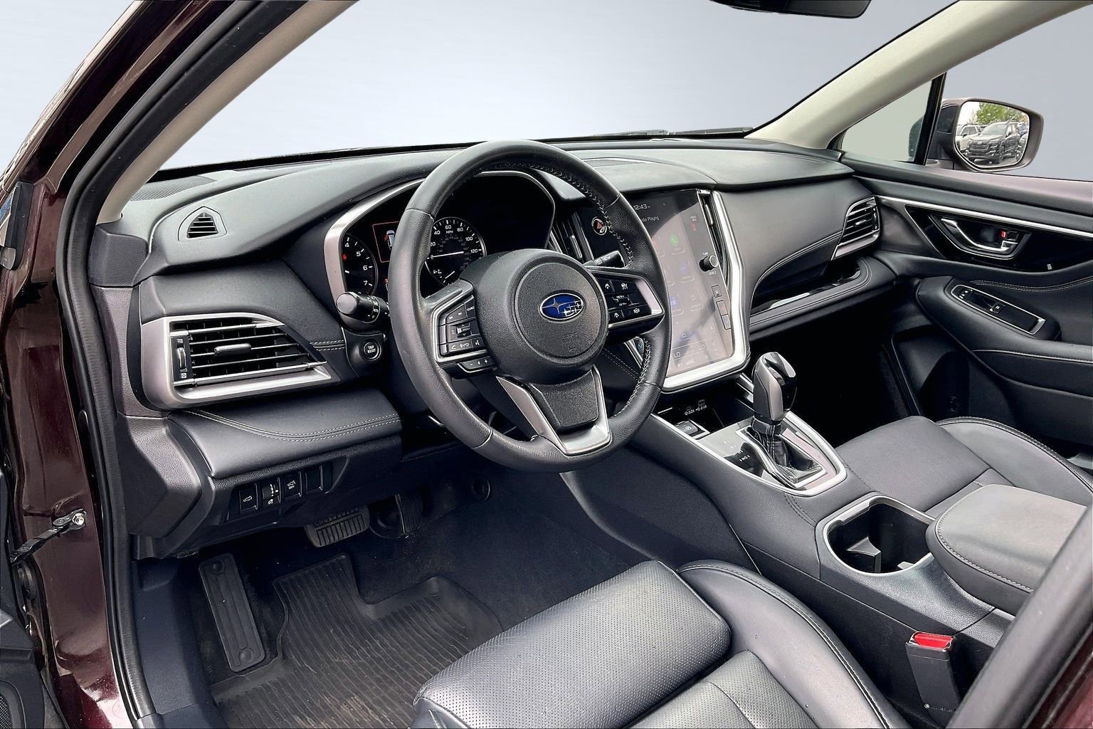 Used 2024 Subaru Outback Limited AWD/4WD image 12