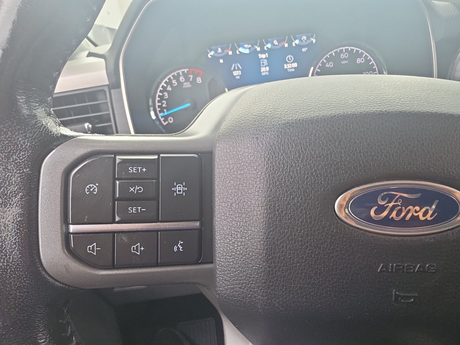 Used 2022 Ford F150 XLT w/ Equipment Group 302A High RWD image 14