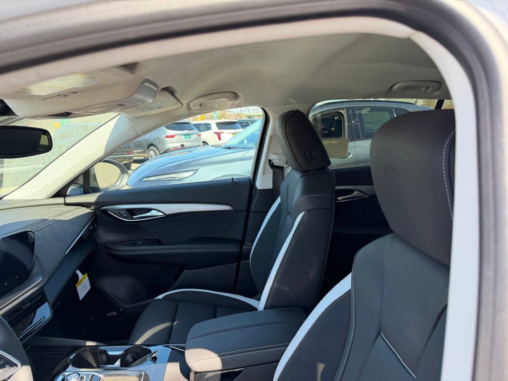 New 2026 Buick Envision Sport Touring image 15