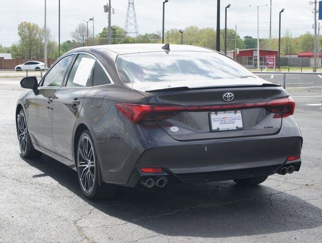 Used 2019 Toyota Avalon XSE FWD image 16