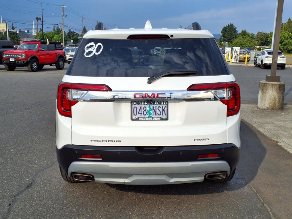 Used 2022 GMC Acadia SLT w/ Technology Package image 7