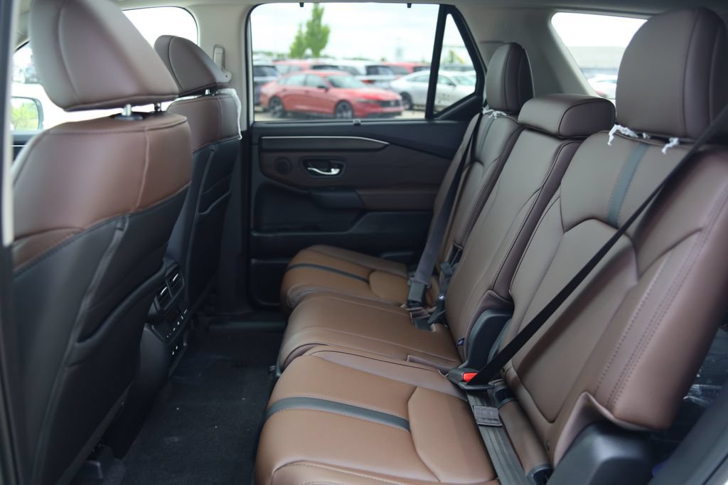 New 2026 Honda Pilot Touring image 28