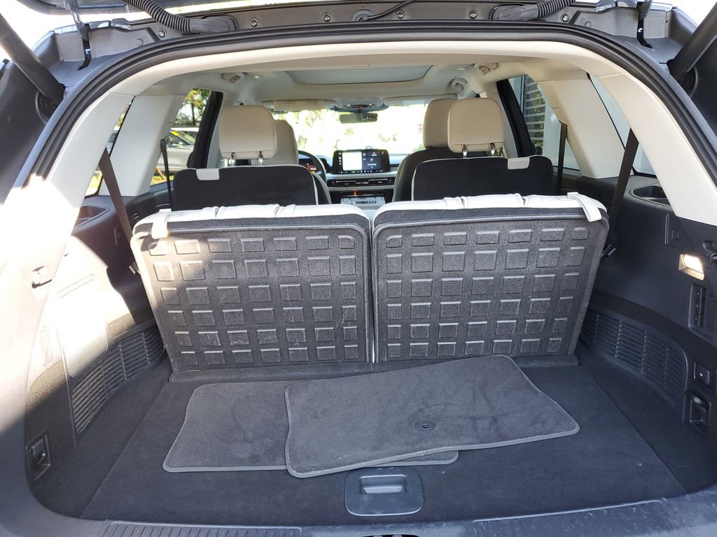 Certified 2025 Lincoln Aviator Reserve w/ Illumination Package image 6