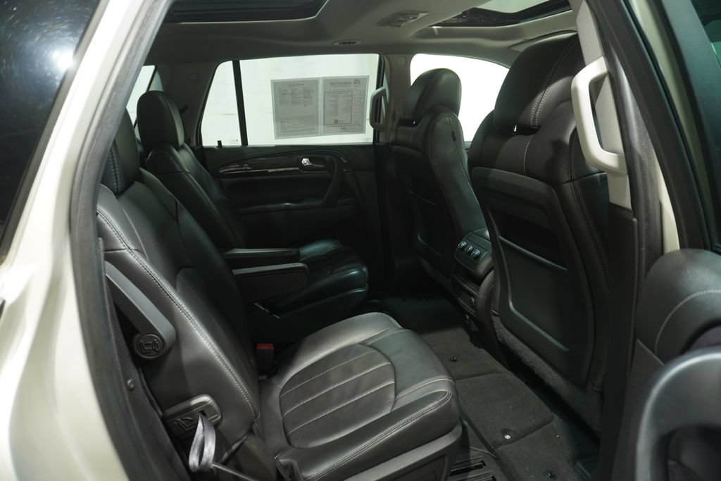 Used 2015 Buick Enclave Leather AWD/4WD image 16