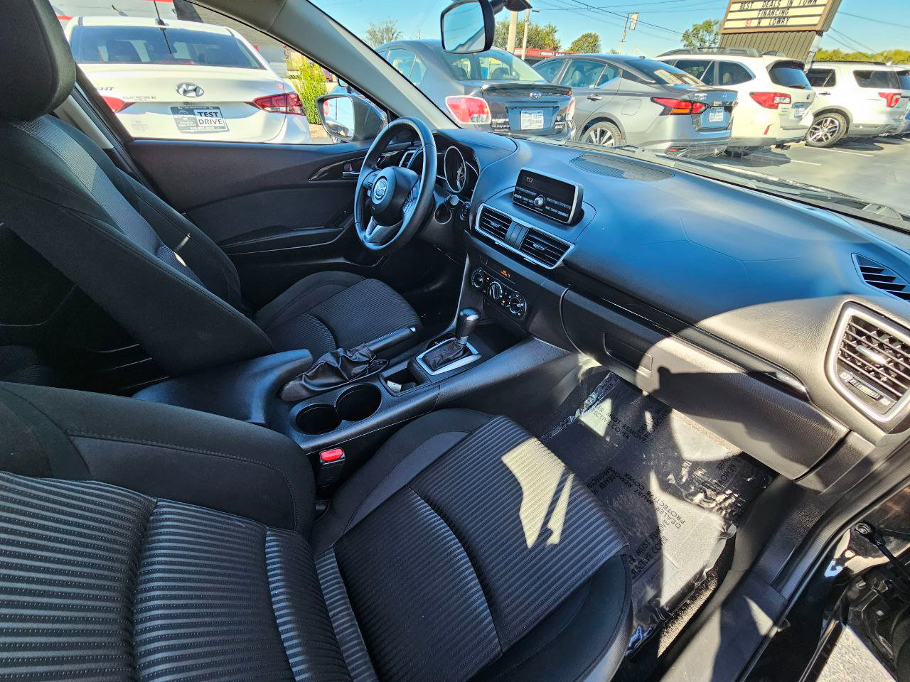 Used 2014 MAZDA MAZDA3 i Touring image 18