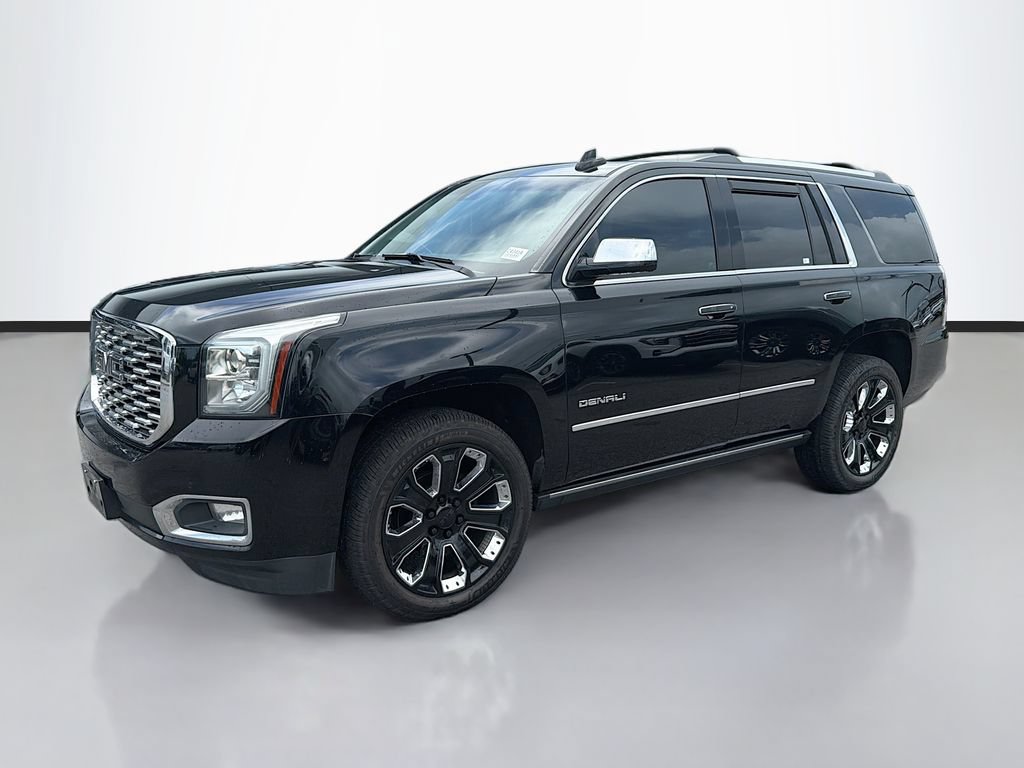 Used 2019 GMC Yukon Denali w/ Denali Ultimate Package AWD/4WD video 1
