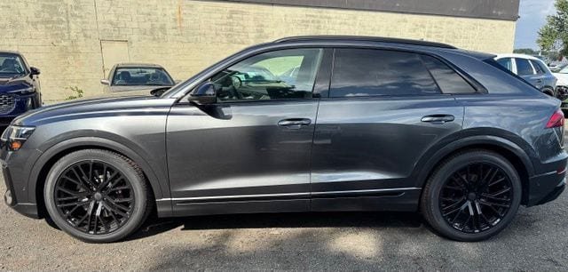 New 2026 Audi SQ8 Premium Plus AWD/4WD image 5