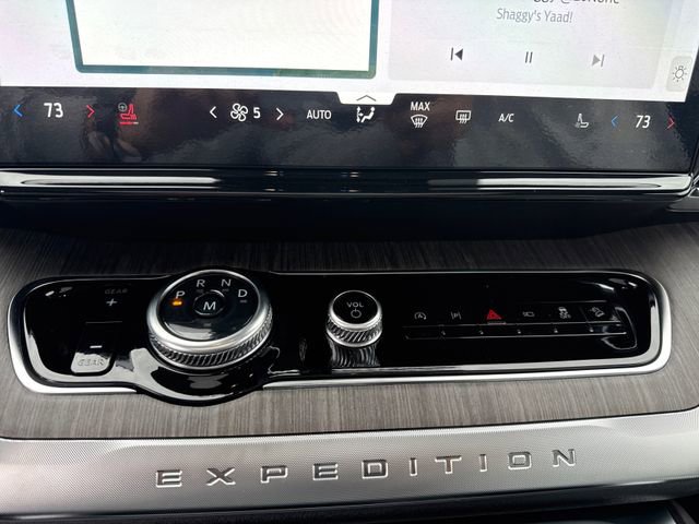 New 2025 Ford Expedition Max Platinum w/ Platinum Ultimate Package image 24