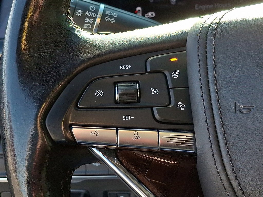 Used 2023 Cadillac Escalade ESV Sport Platinum image 14