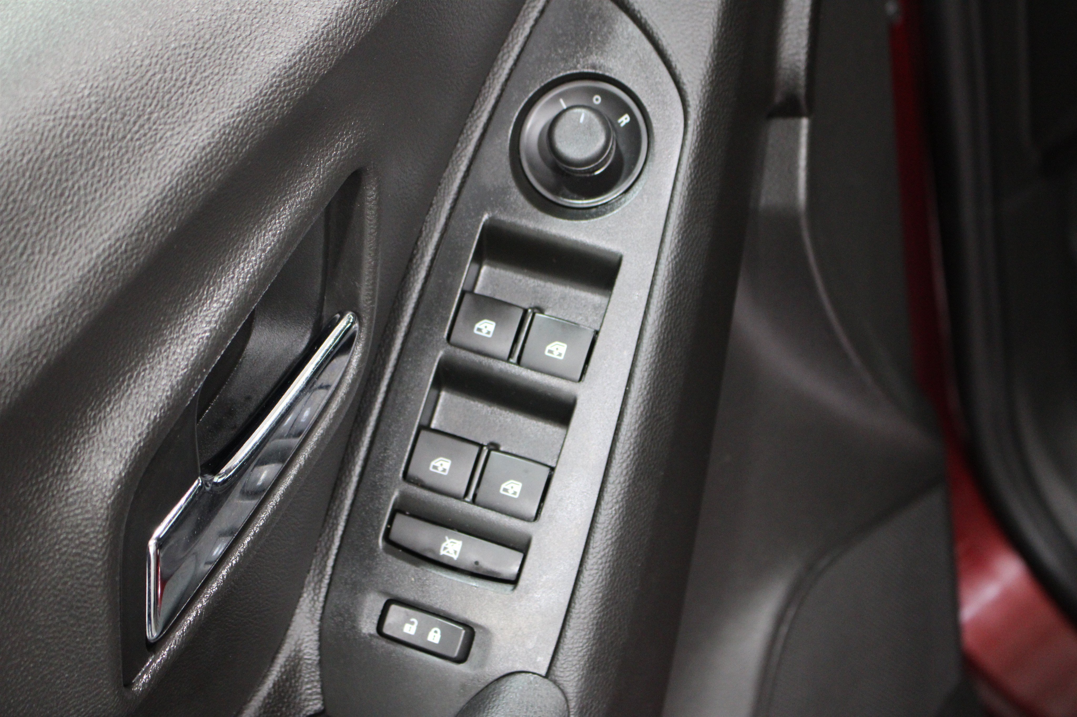 Used 2016 Chevrolet Trax LS FWD image 7