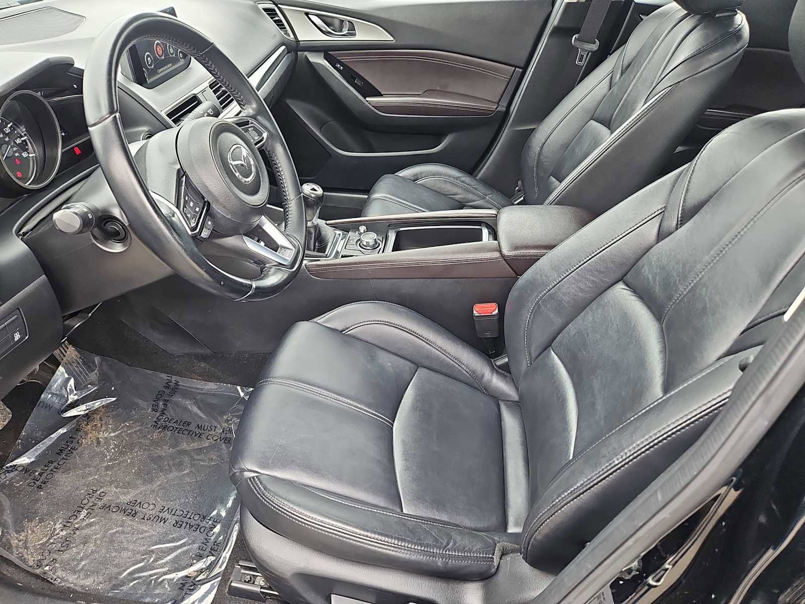 Used 2017 MAZDA MAZDA3 Touring image 27