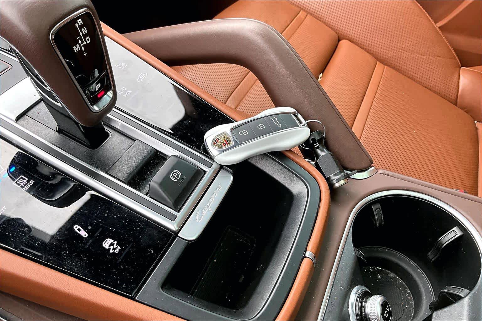 Used 2023 Porsche Cayenne Turbo image 14