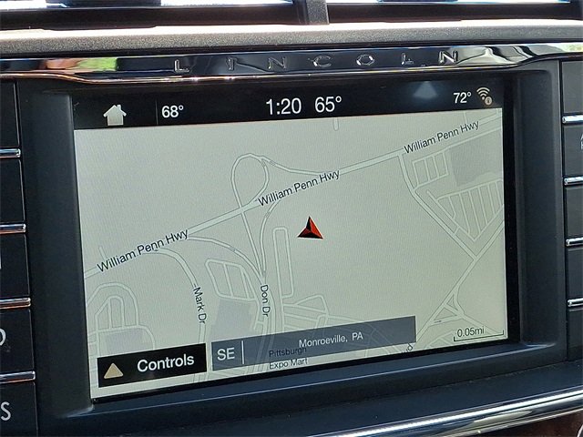 Used 2017 Lincoln Continental Select w/ Climate Package image 17